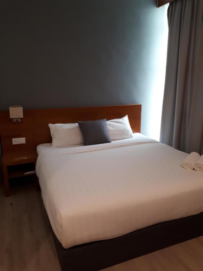 Hotin Inn Kuching Exterior photo