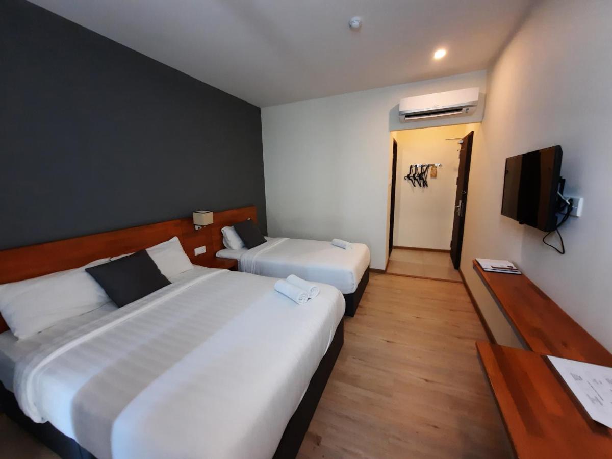 Hotin Inn Kuching Exterior photo